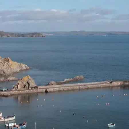 Smugglers View Stunning Harbour And Coast Views * Mevagissey