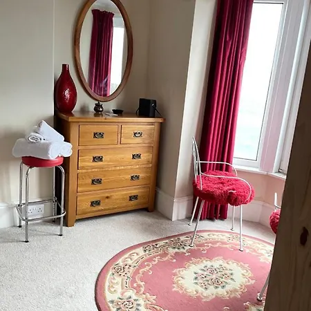 Smugglers View Stunning Harbour And Coast Views Holiday home *