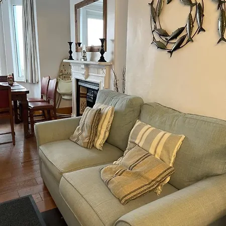 Smugglers View Stunning Harbour And Coast Views Holiday home *